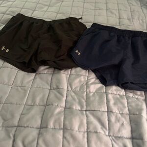 Under Armour Black and Navy Shorts Women’s Medium